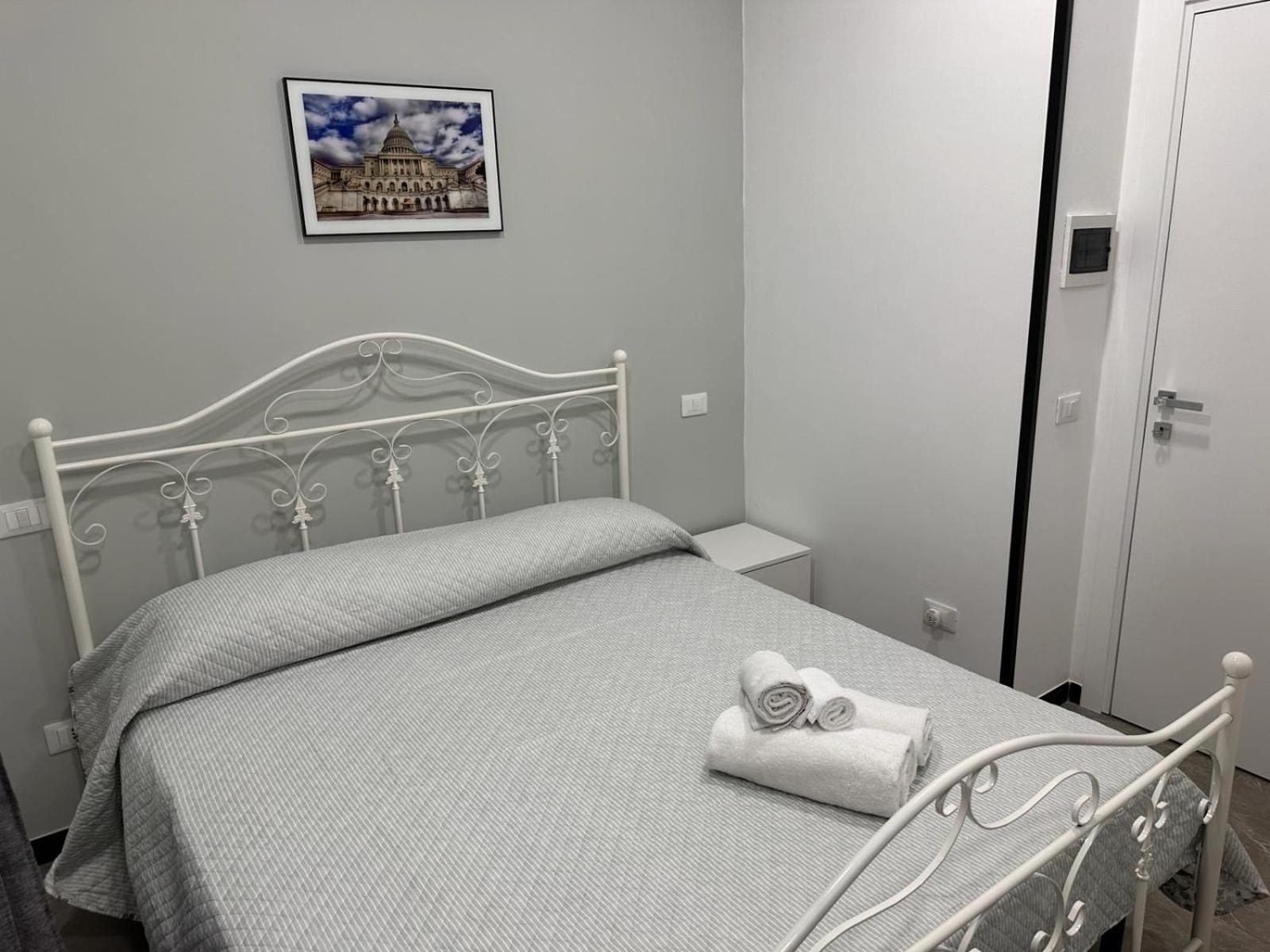 Le Camere Di Anna E Grazia Napoli Esterno foto